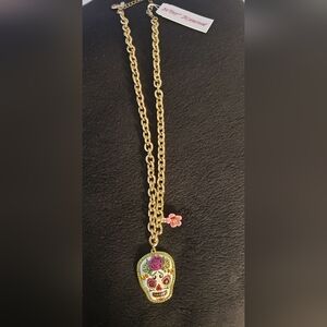 Betsey Johnson Skull Head Necklace. Colorful w/a little bling. Gold  Link Chain